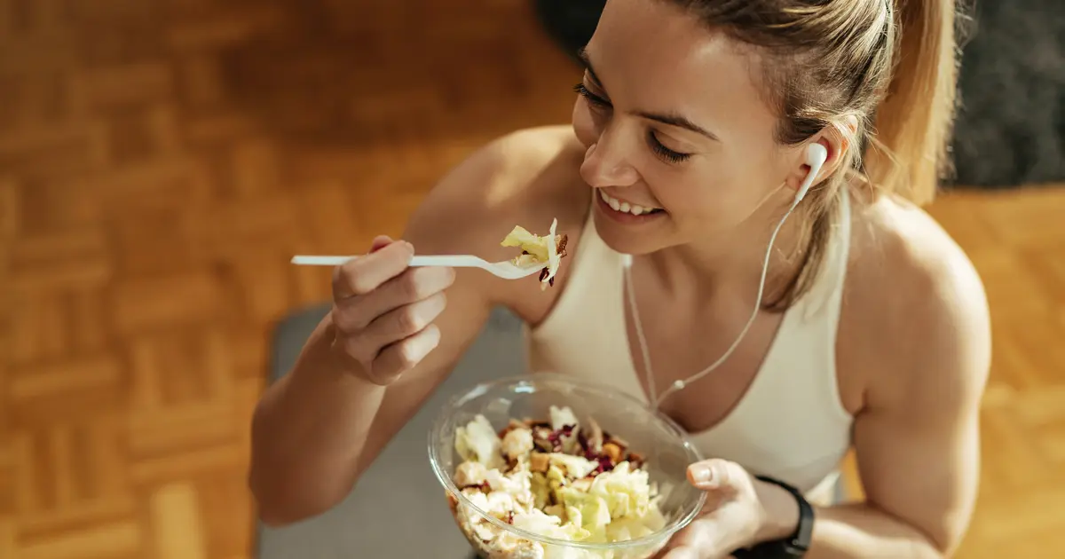 Immagine di copertina dedicata al tema: Alimentazione Pre e Post Allenamento: Guida al Nutrient Timing